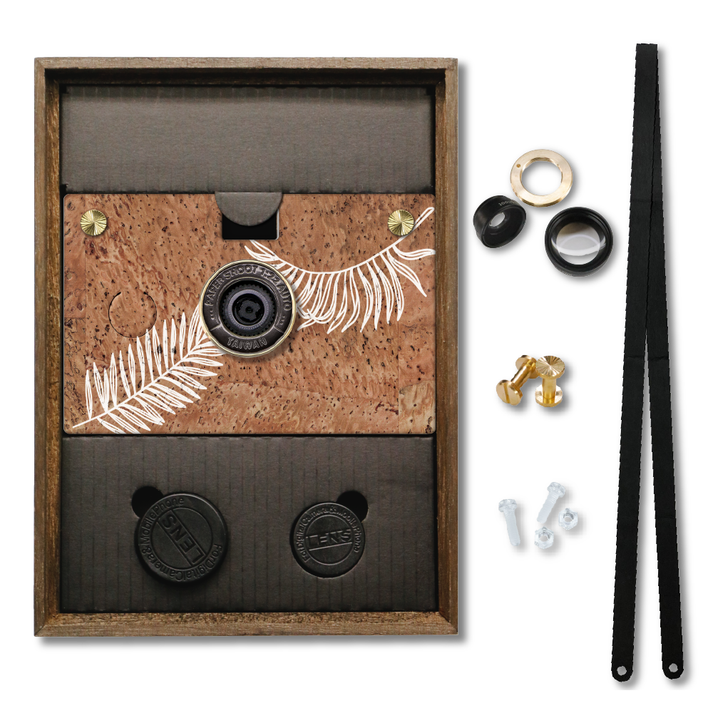 Palm Leaf Cork Camera Set